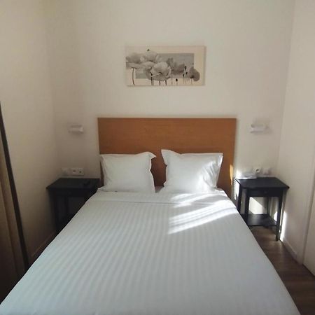 Hotel Des Arts Rueil-Malmaison Luaran gambar