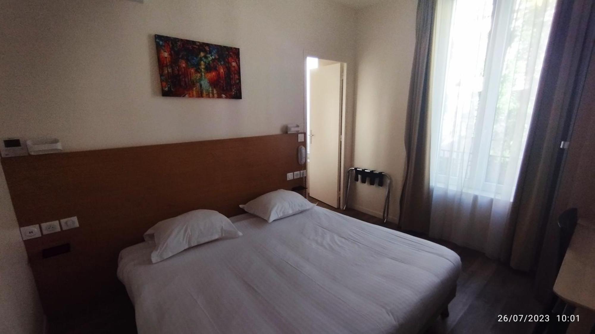 Hotel Des Arts Rueil-Malmaison Luaran gambar