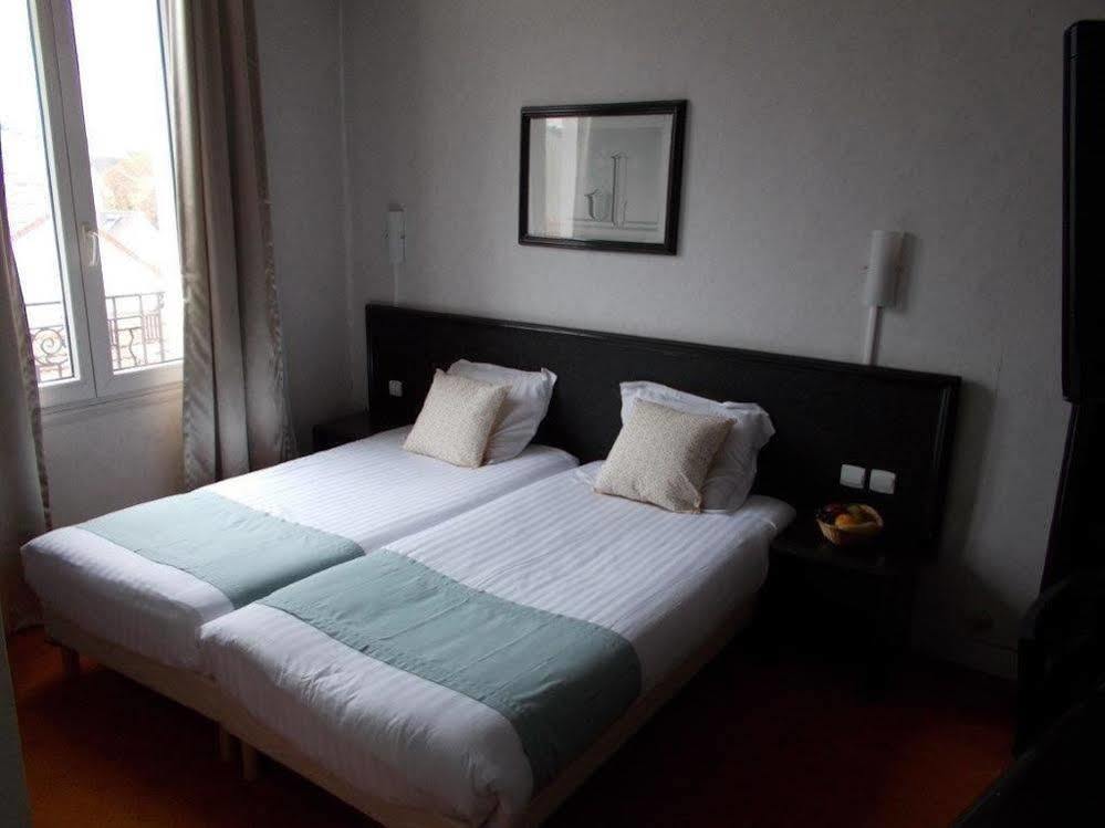 Hotel Des Arts Rueil-Malmaison Luaran gambar